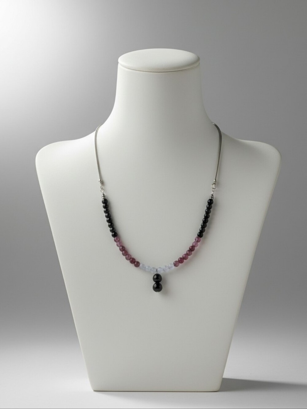 NWT Black and Red Beaded Necklace with Onyx